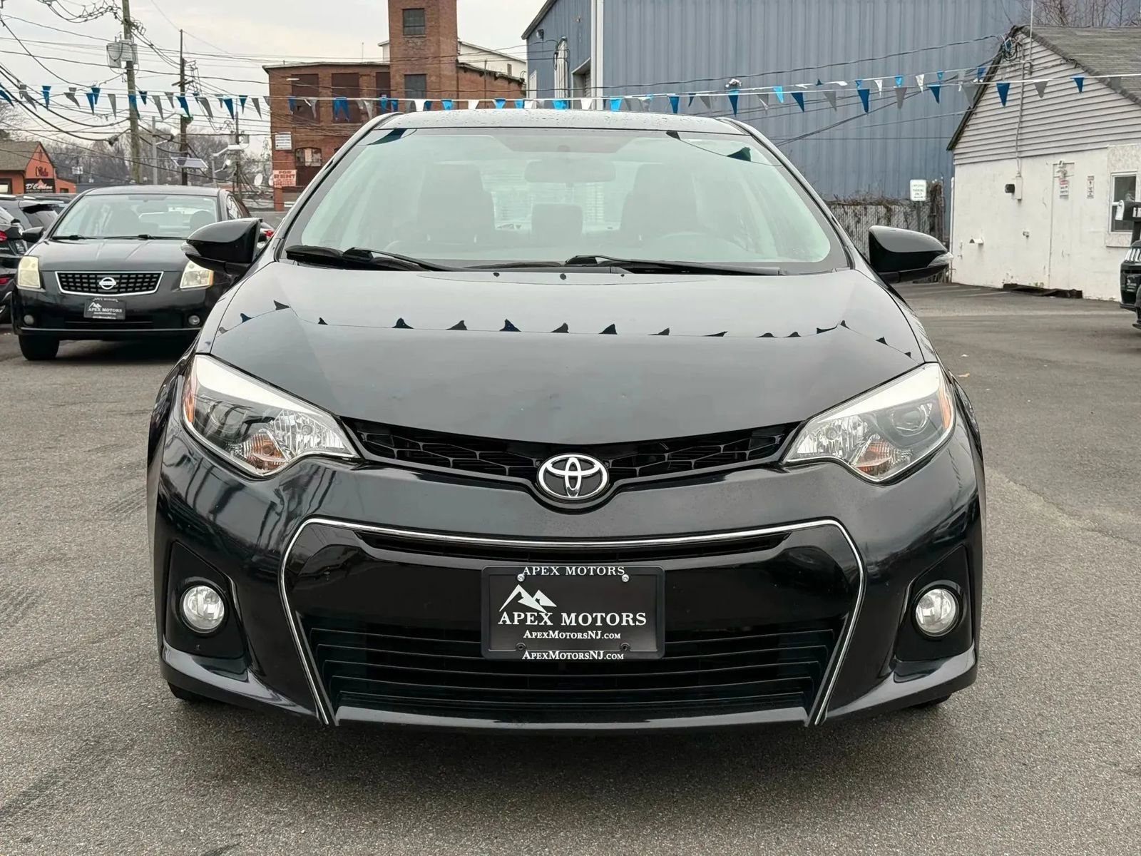Used 2015 Toyota Corolla S image 2