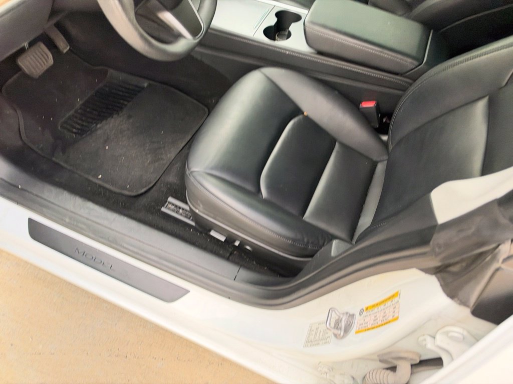 Used 2023 Tesla Model 3 Standard Range RWD image 6
