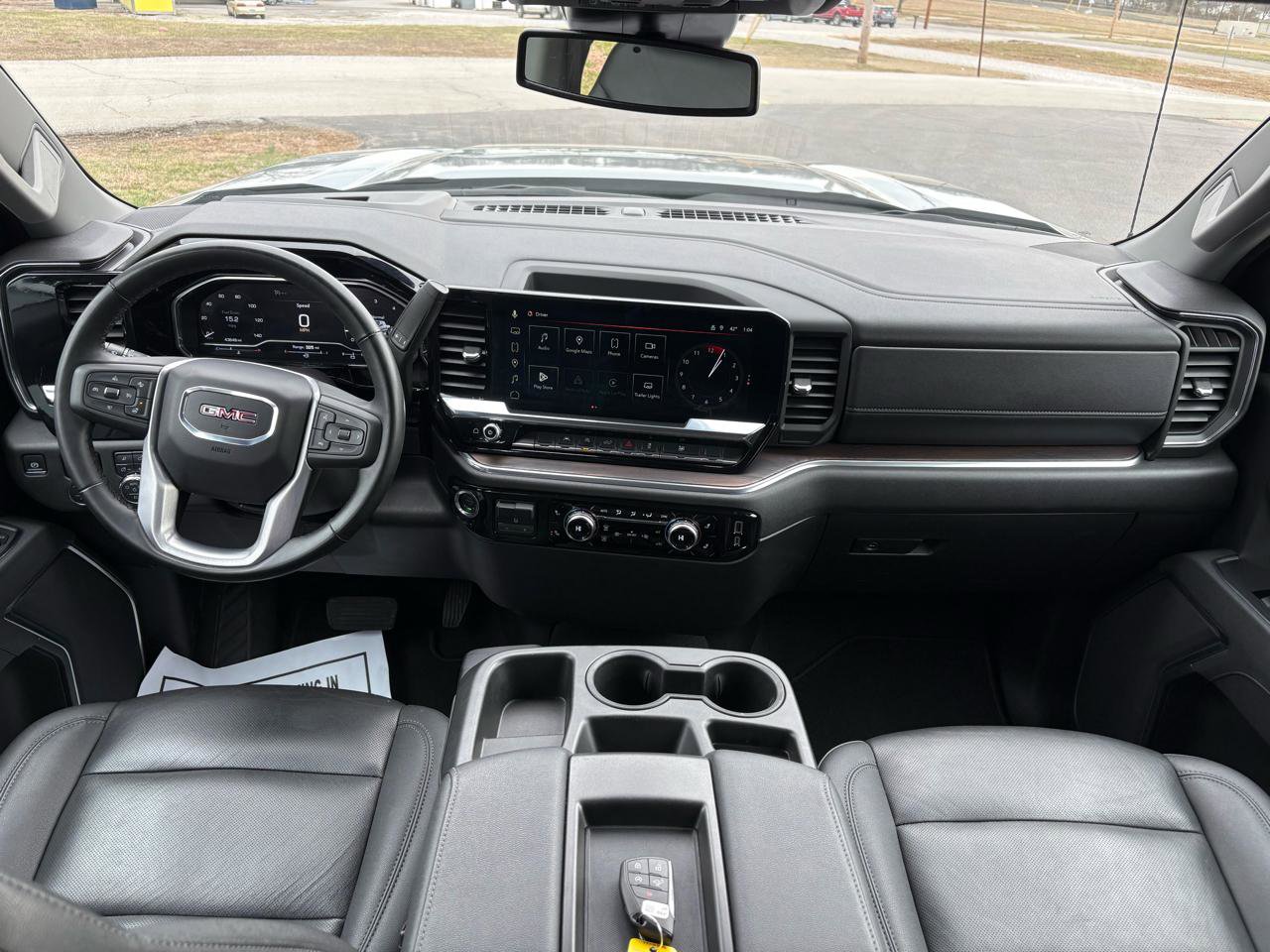 Used 2025 GMC Sierra 1500 SLT image 25