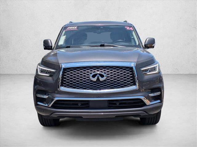 Used 2024 INFINITI QX80 Luxe AWD/4WD image 2