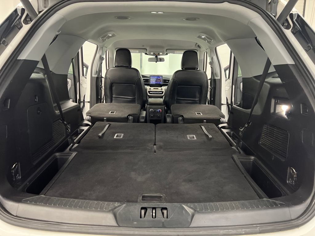 Used 2021 Ford Explorer XLT w/ Equipment Group 202A image 36