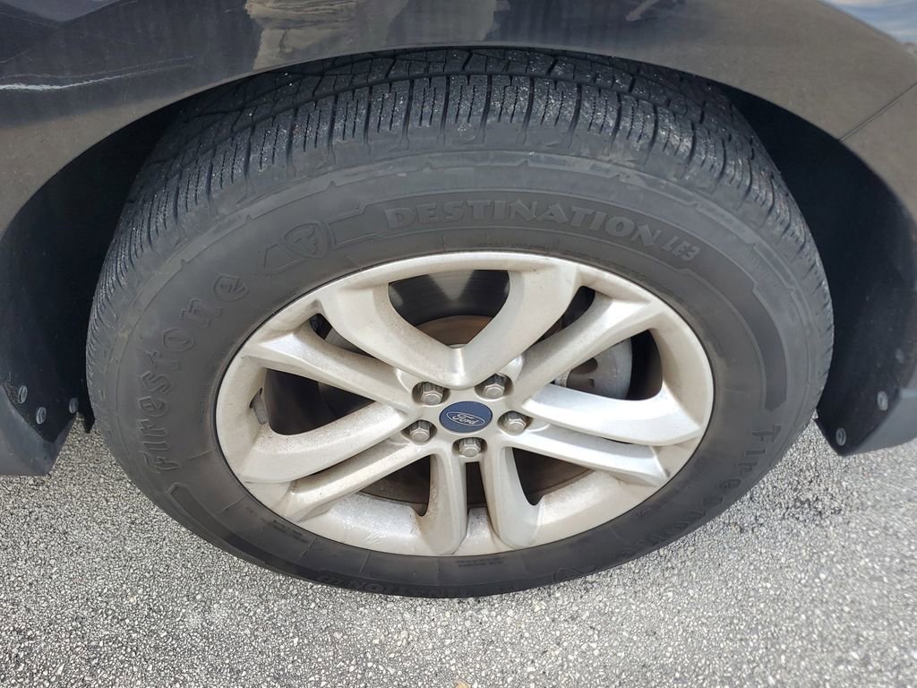 Used 2020 Ford Edge SEL image 10