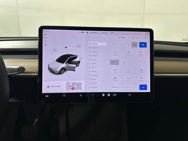 Used 2021 Tesla Model Y Long Range image 20