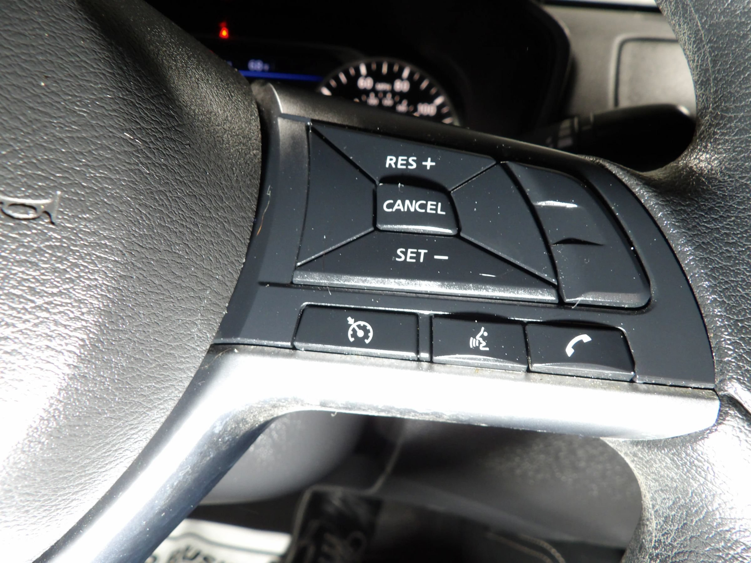 Used 2023 Nissan Altima 2.5 SV FWD image 18
