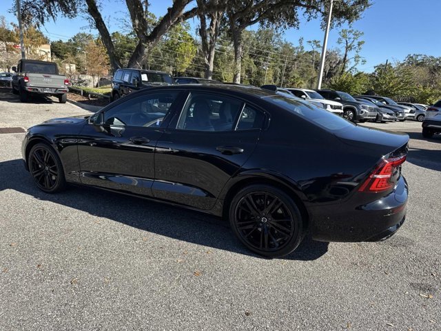 Used 2024 Volvo S60 B5 Plus image 4