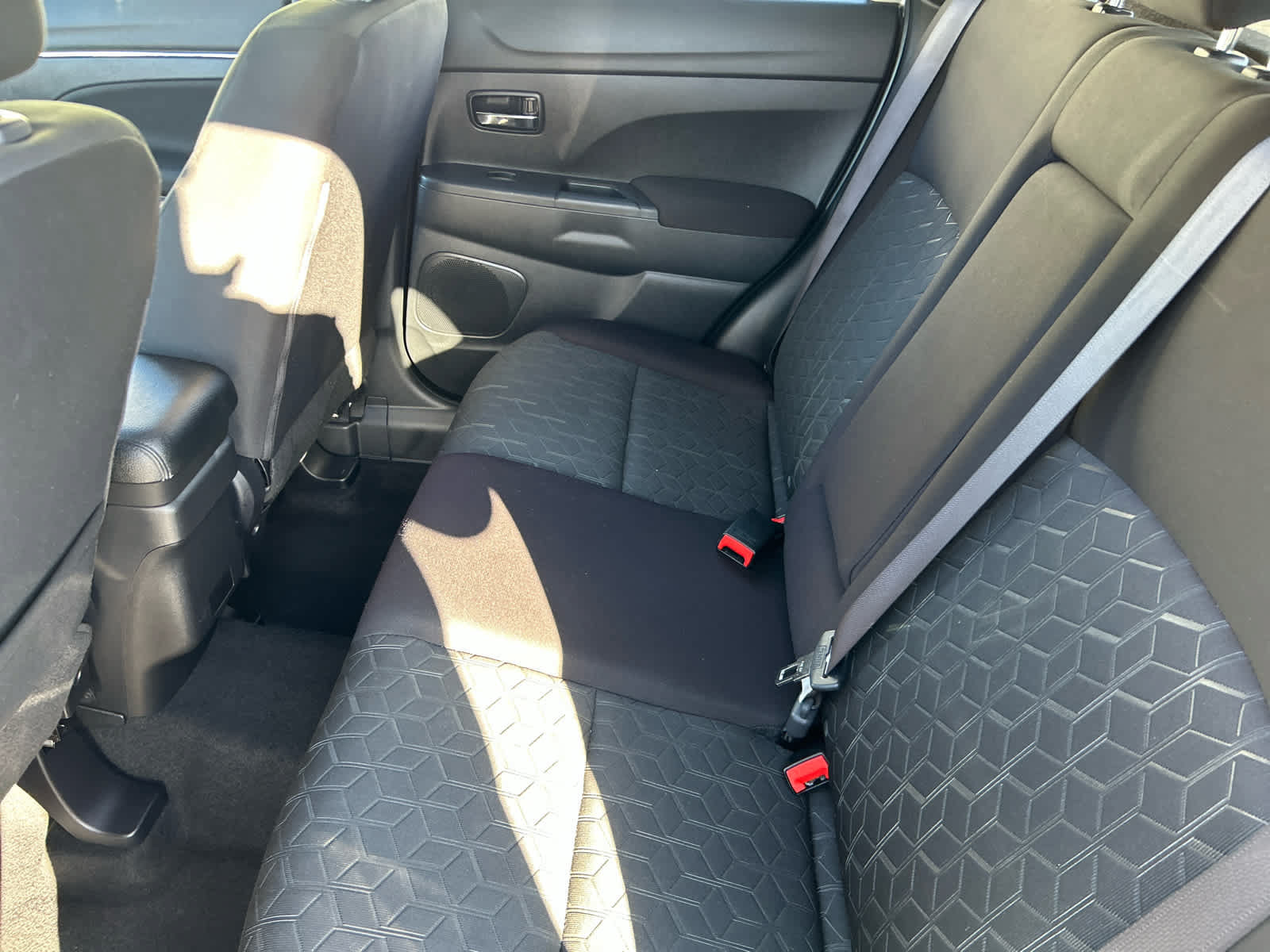 Used 2024 Mitsubishi Outlander Sport ES AWD/4WD image 21