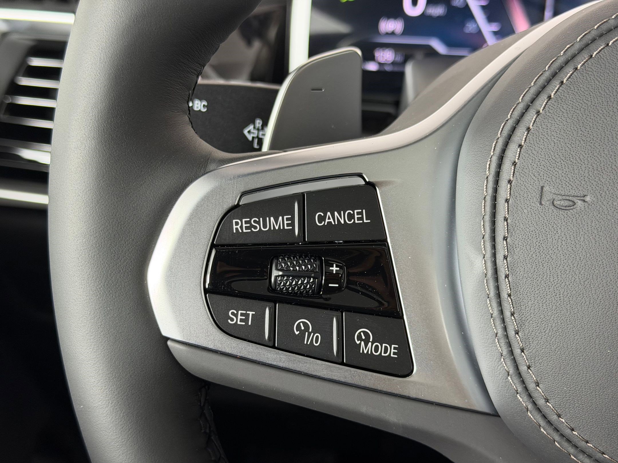 New 2026 BMW X5 sDrive40i image 15