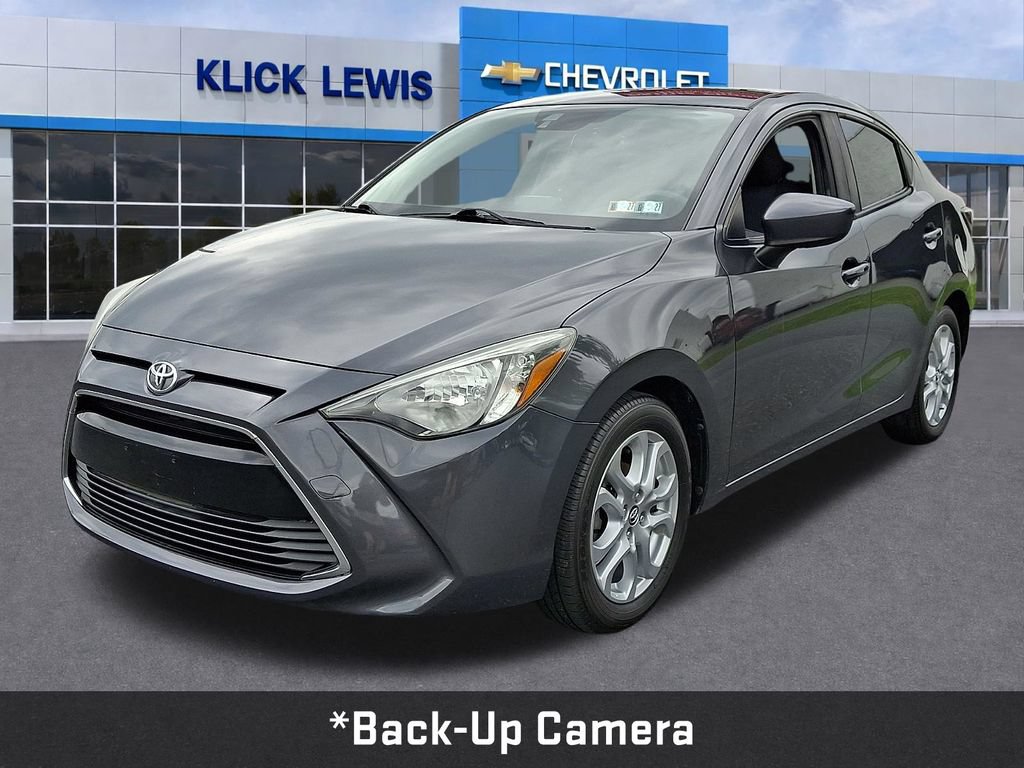 Used 2017 Toyota Yaris iA FWD image 3
