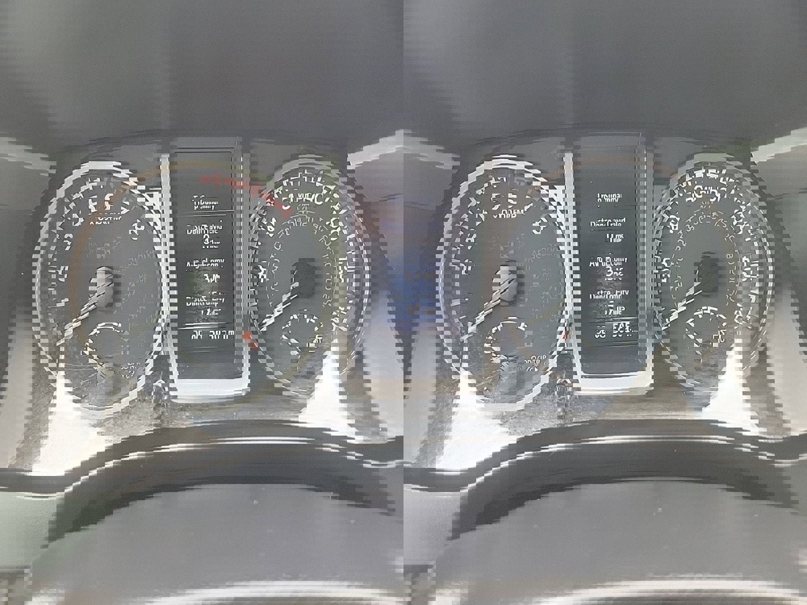 Used 2023 Toyota Tacoma SR image 23