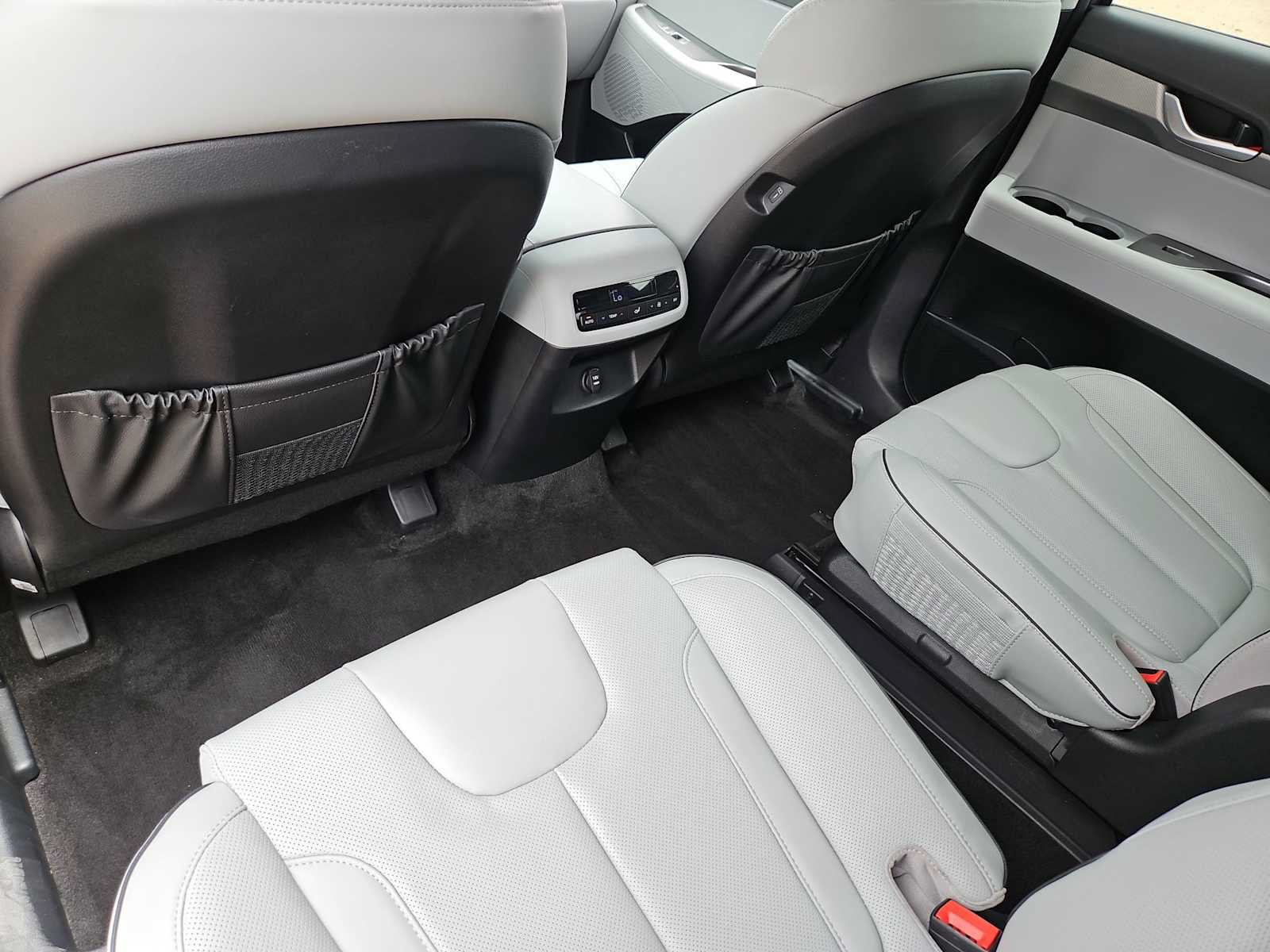 Used 2025 Hyundai Palisade SEL AWD/4WD image 18