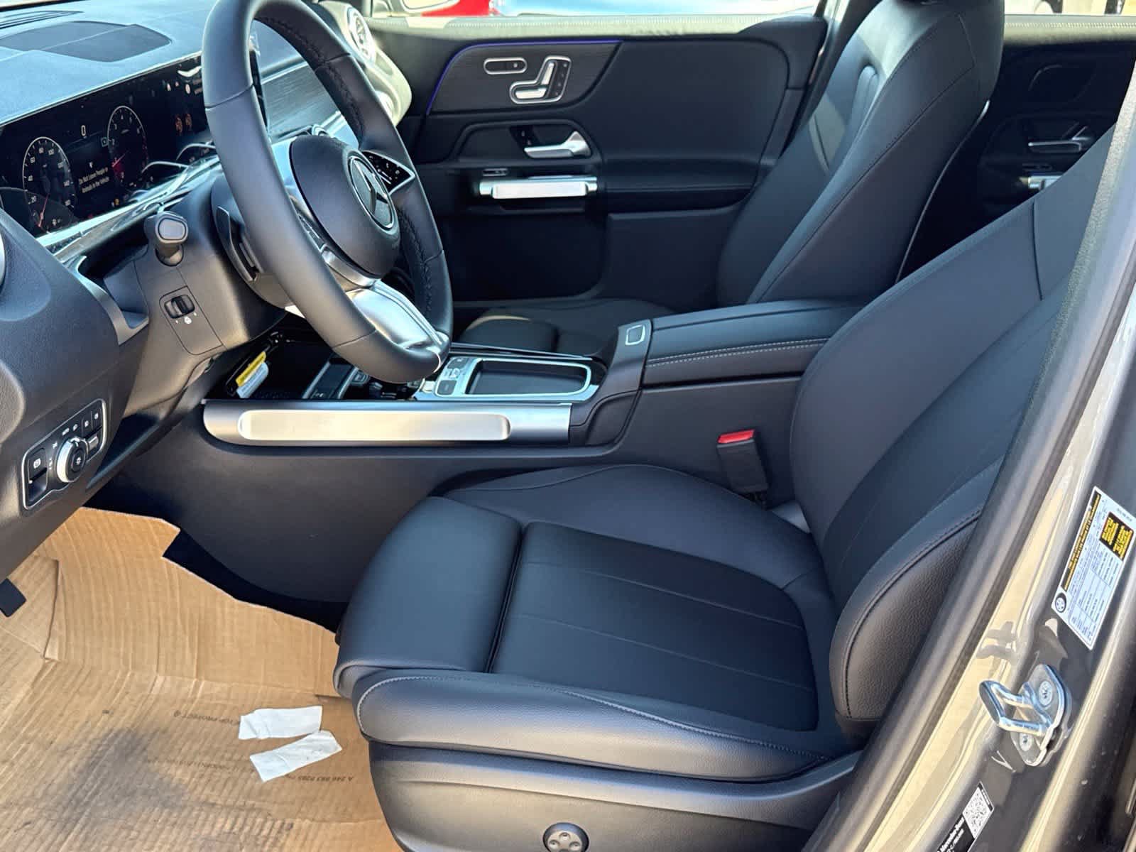 New 2026 Mercedes-Benz GLB 250 4MATIC image 19