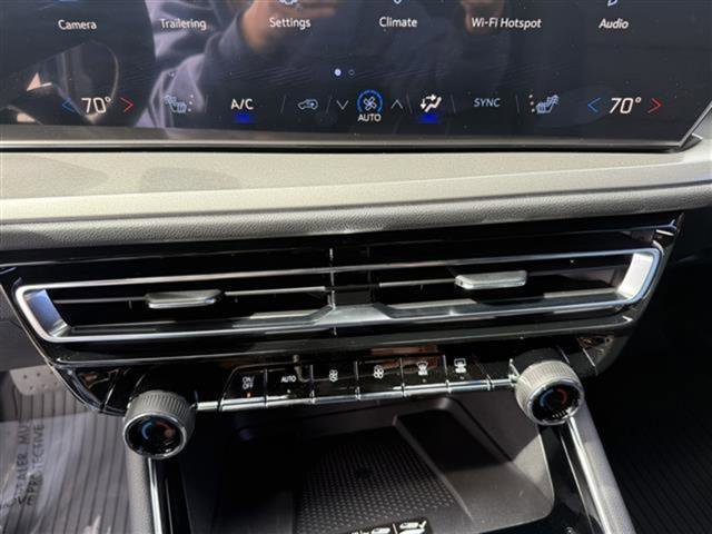 New 2026 Chevrolet Traverse LT w/ LPO, Floor Liner Package image 24