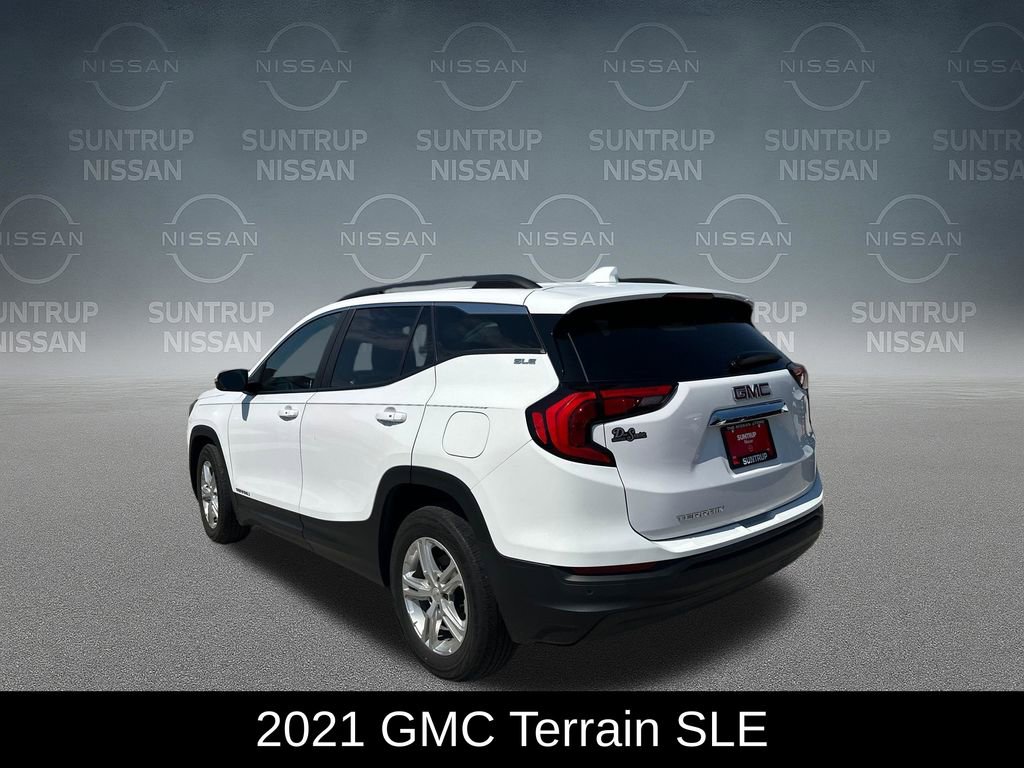 Used 2021 GMC Terrain SLE w/ Driver Convenience Package FWD image 3