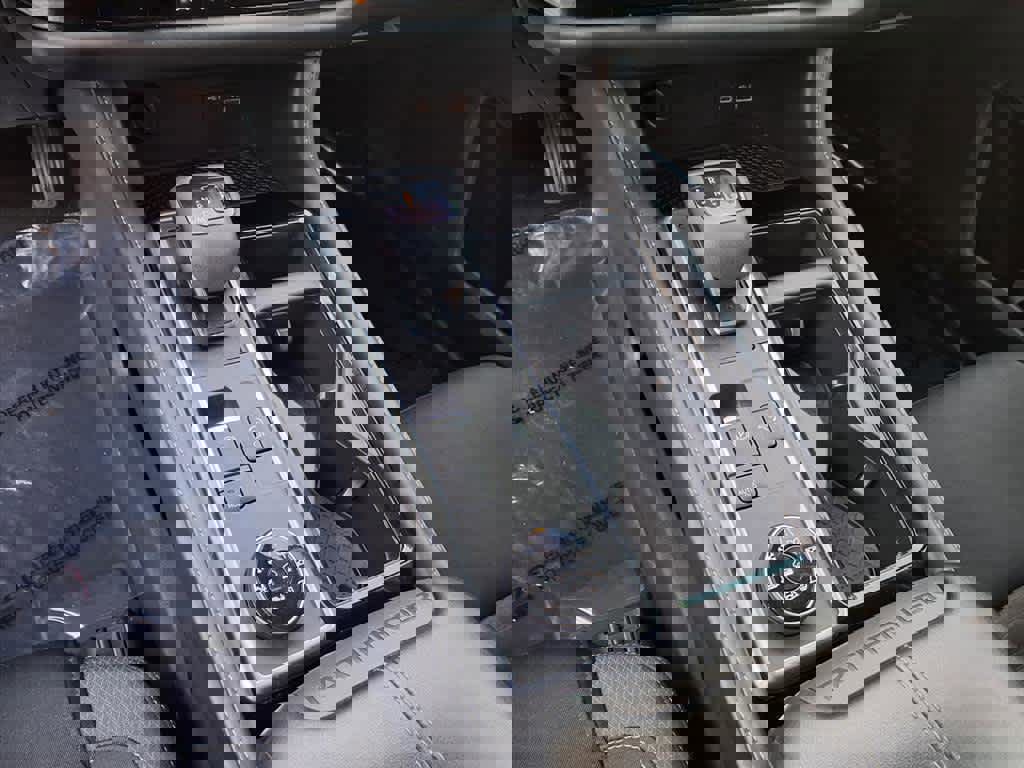 Used 2022 Nissan Pathfinder S image 10