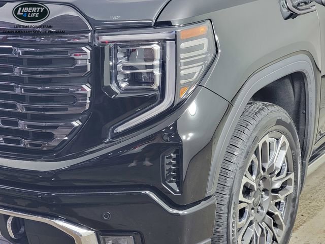 Used 2024 GMC Sierra 1500 Denali Ultimate AWD/4WD image 9
