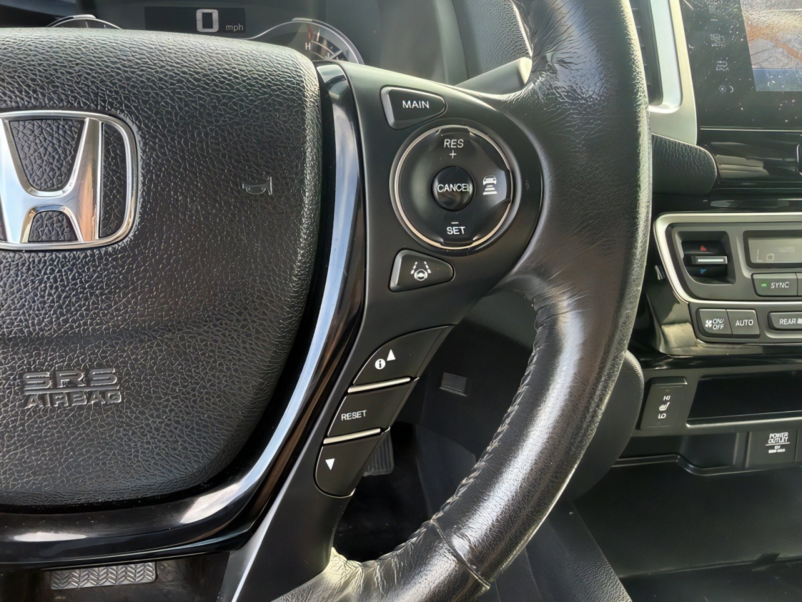 Used 2019 Honda Ridgeline RTL-E image 17