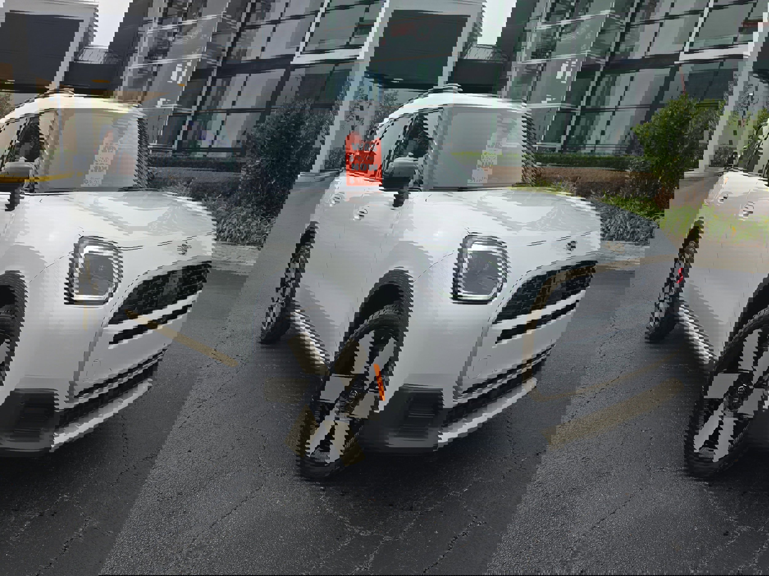 Certified 2025 MINI Cooper Countryman S w/ Comfort Package Max image 29