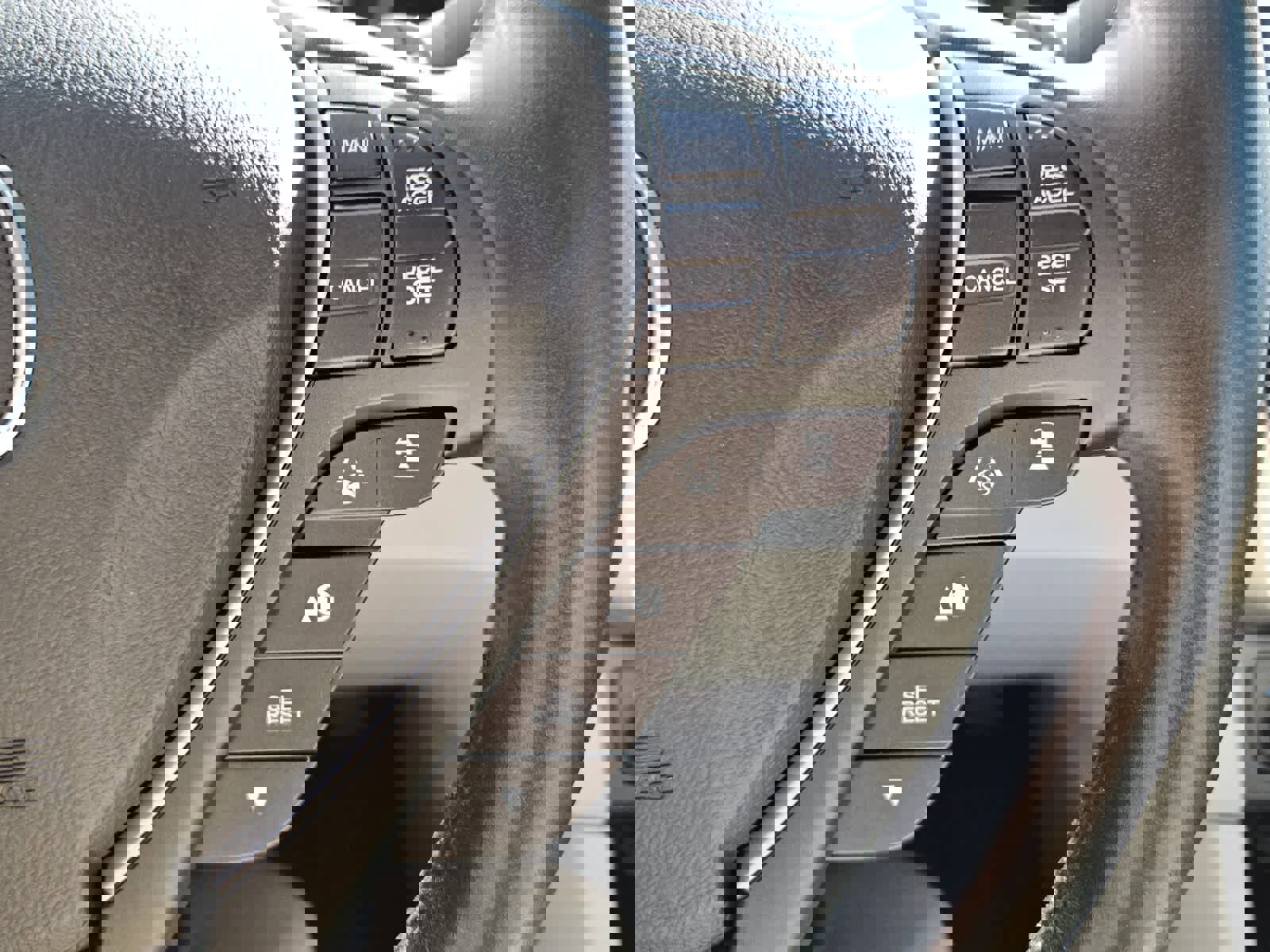 Used 2016 Acura ILX w/ Technology Plus Package image 13