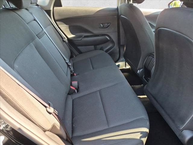 Used 2024 Hyundai Kona SE FWD image 19