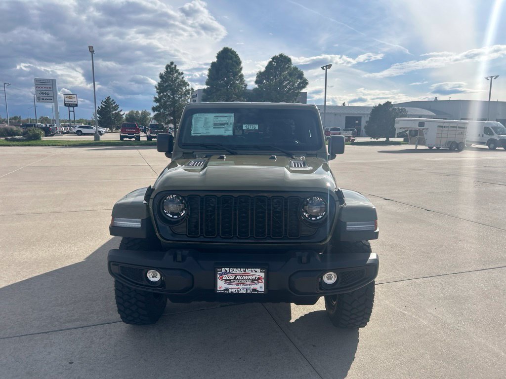 New 2027 Jeep Gladiator Sport AWD/4WD image 9