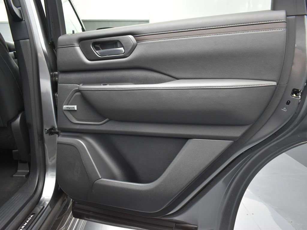 New 2025 Nissan Armada SL w/ Convenience Package image 23