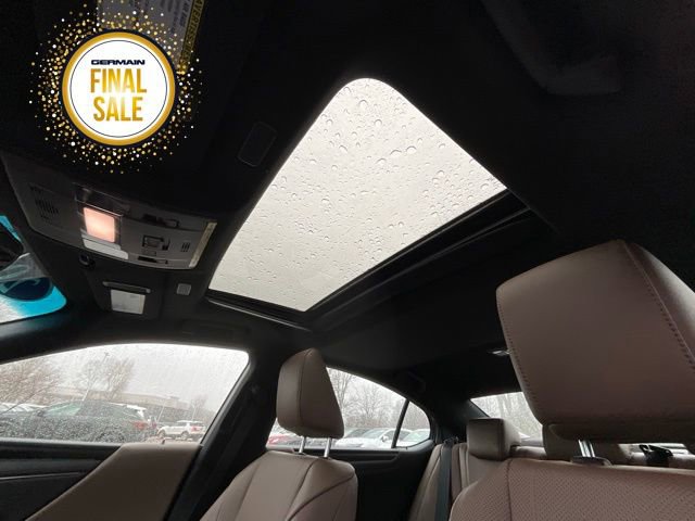 Certified 2025 Lexus ES 300h w/ Luxury Package image 19