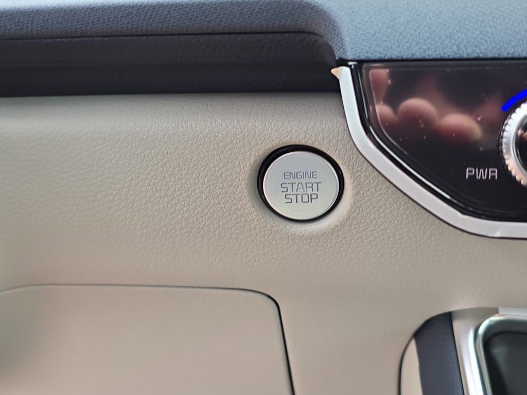 New 2026 Kia Carnival EX FWD image 29