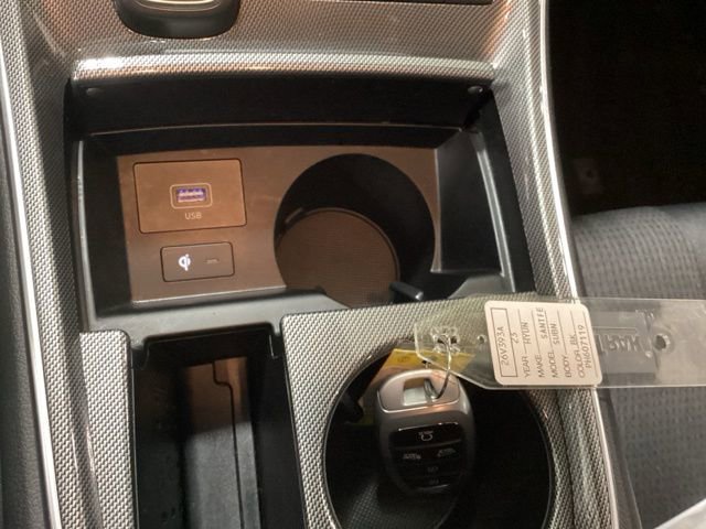 Used 2023 Hyundai Santa Fe SEL image 12