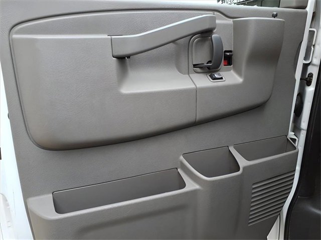 Used 2018 Chevrolet Express 3500 LT w/ LT Preferred Equipment Group image 10