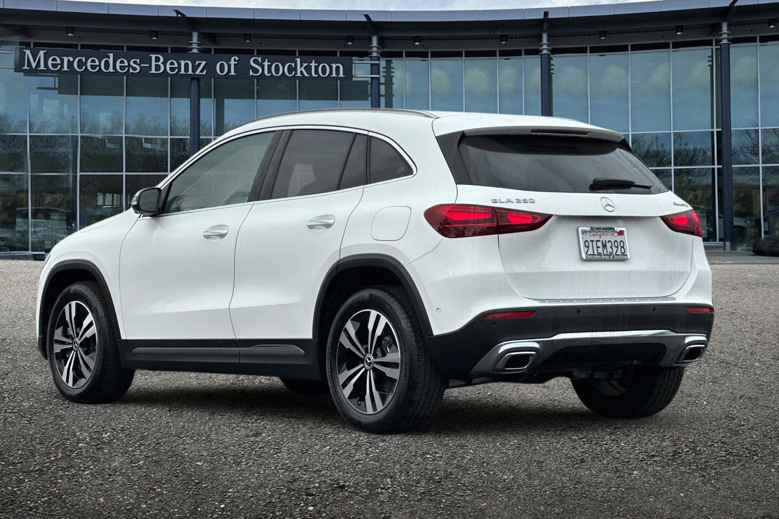 Certified 2025 Mercedes-Benz GLA 250 White image 6