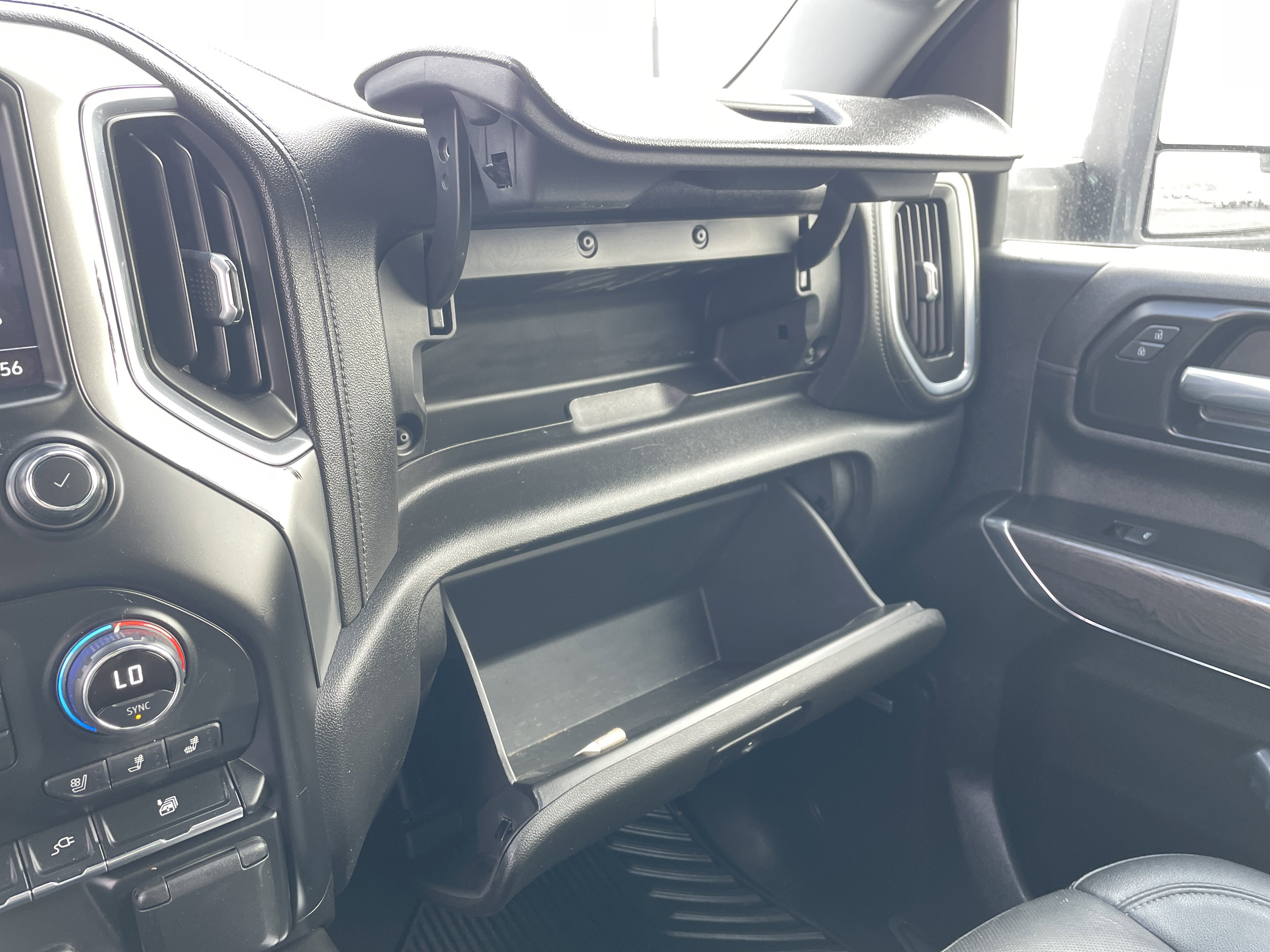 Used 2021 Chevrolet Silverado 3500 LTZ w/ LTZ Premium Package AWD/4WD image 46