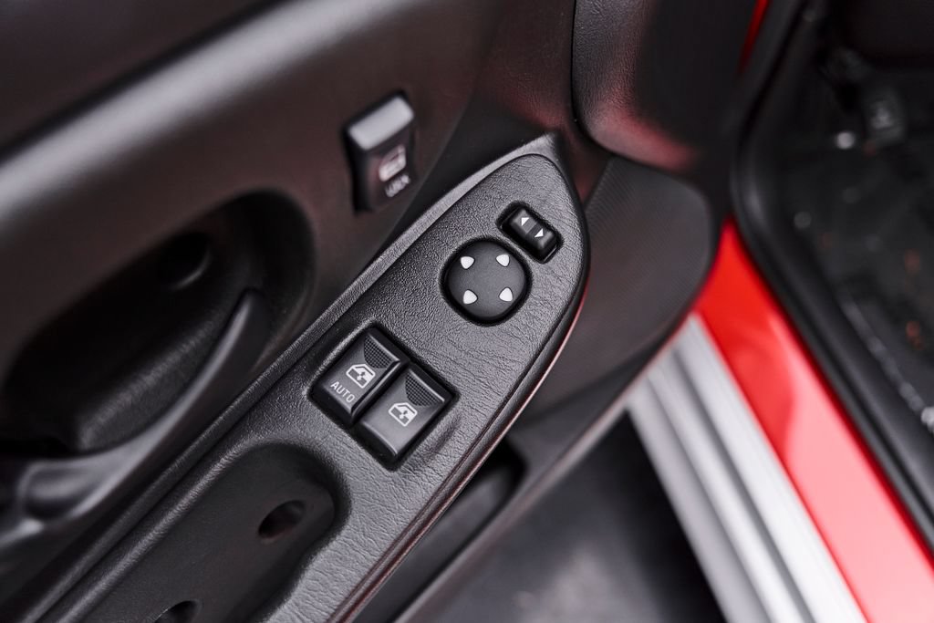 Used 2000 Chevrolet Monte Carlo SS FWD image 38