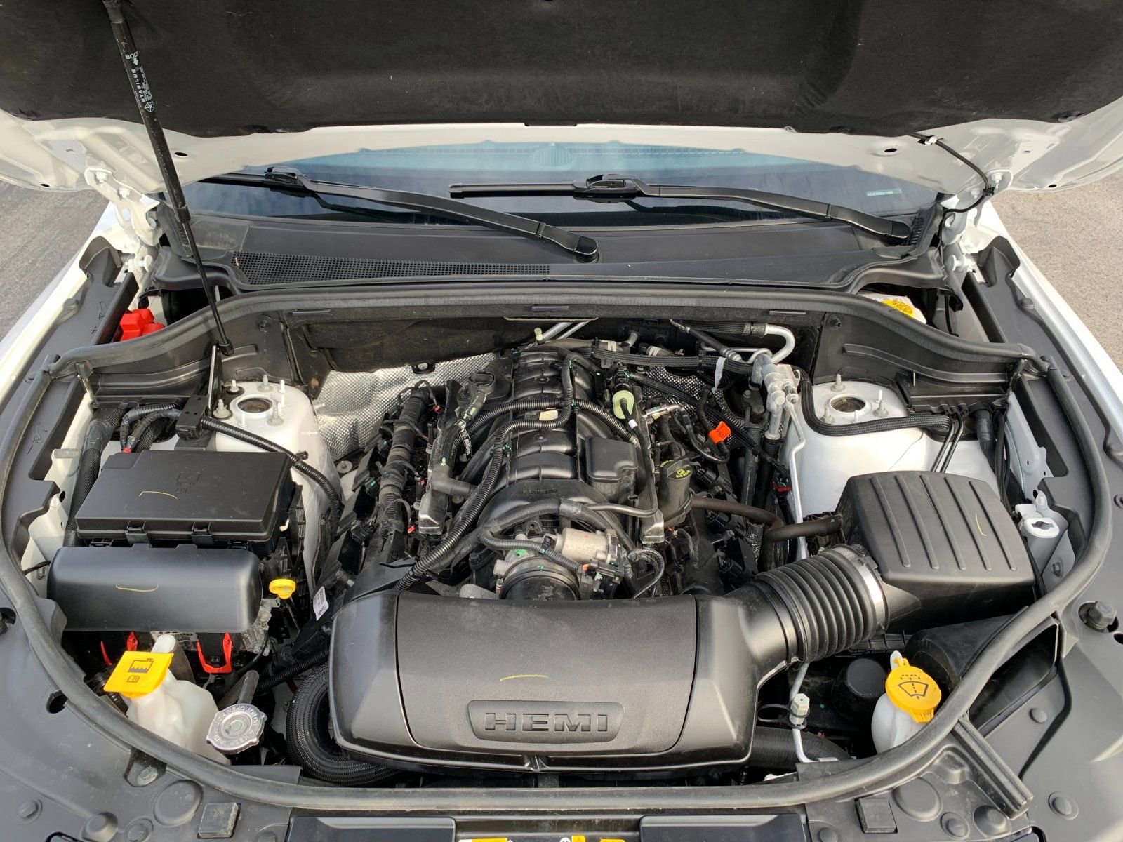 Used 2025 Dodge Durango R/T image 37