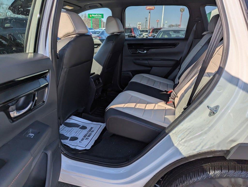Certified 2025 Honda CR-V Sport Touring image 11