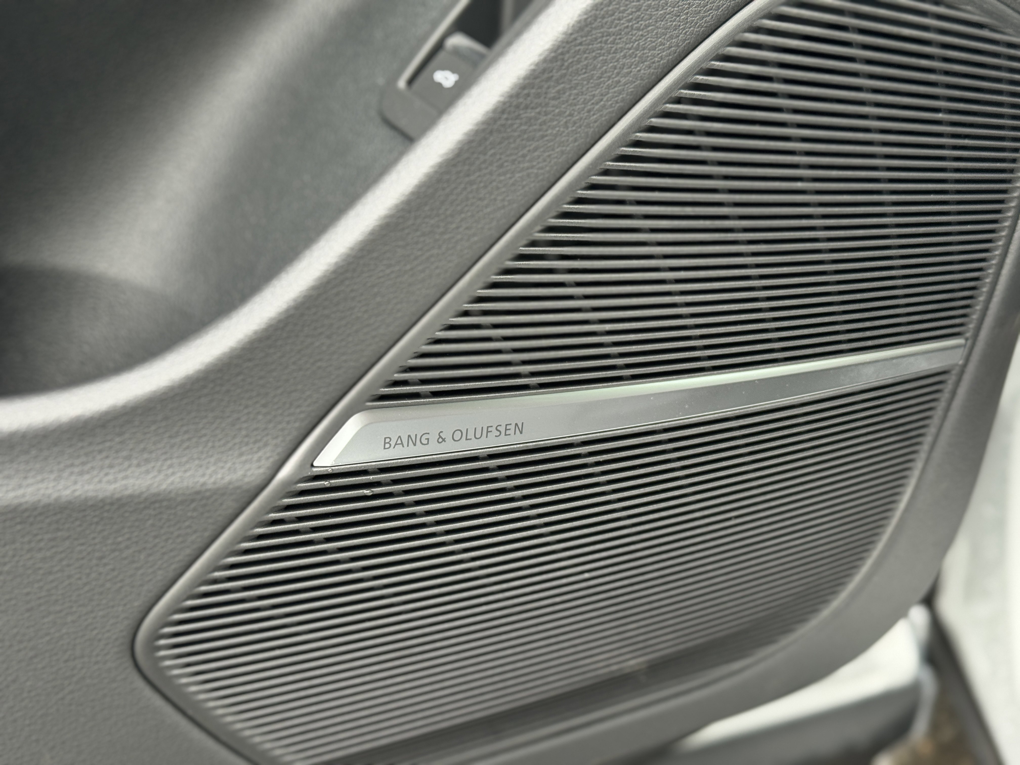 New 2025 Audi RS Q8 performance image 19