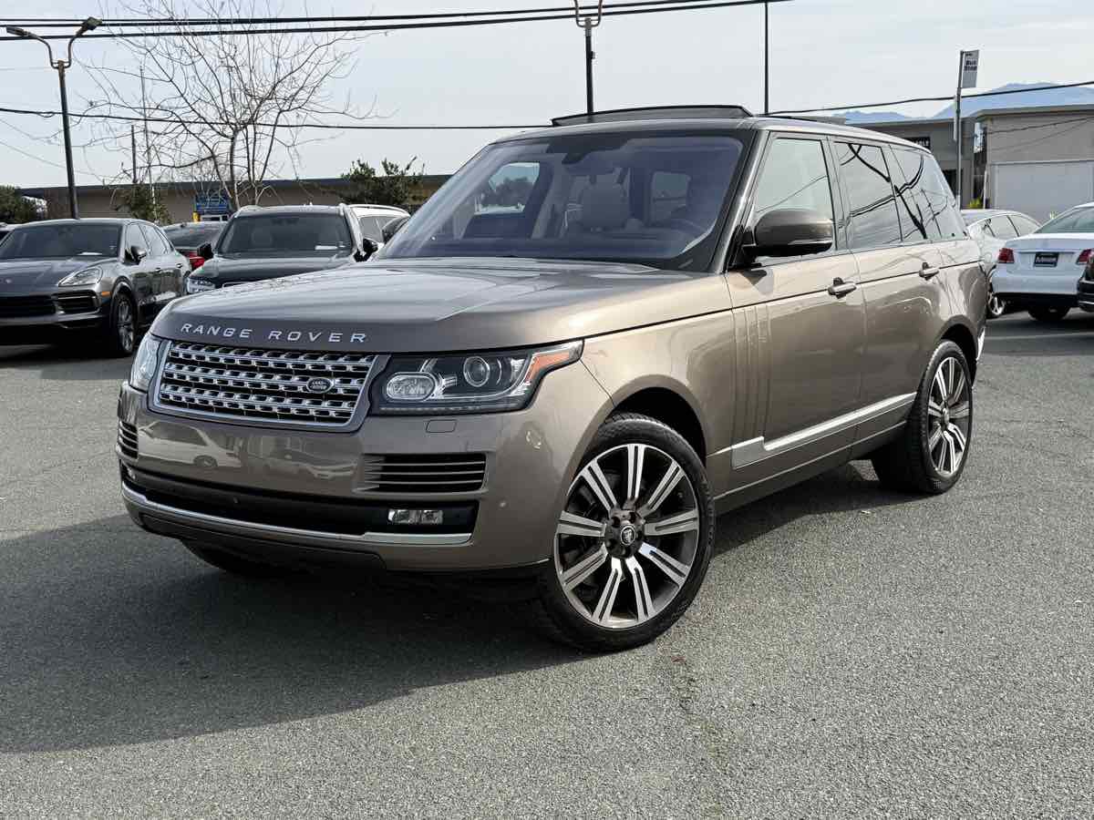 Used 2016 Land Rover Range Rover HSE image 3