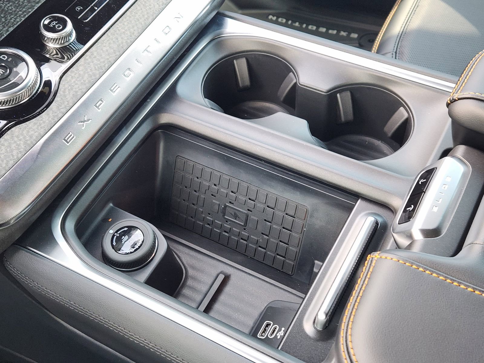 New 2025 Ford Expedition Tremor image 17