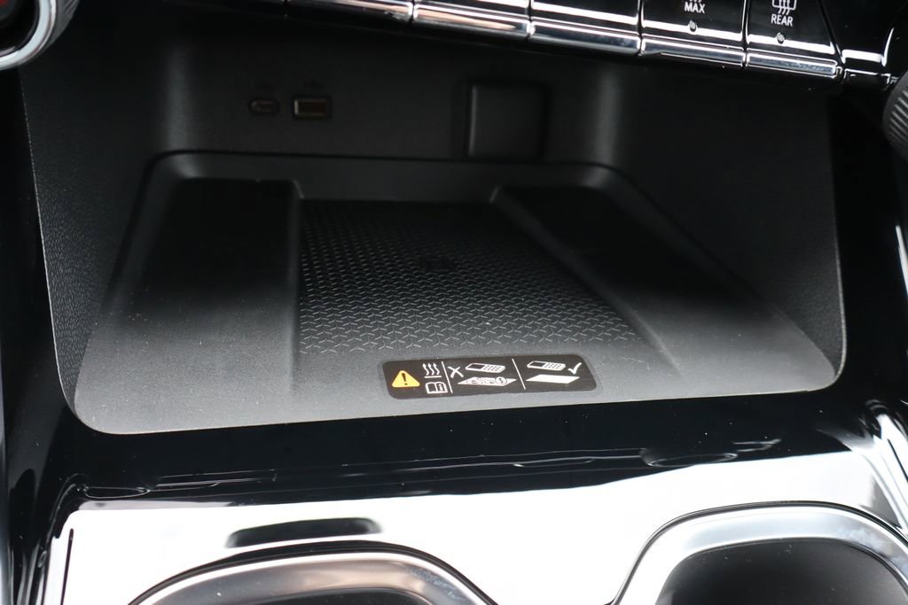 New 2026 Chevrolet Traverse LT image 17