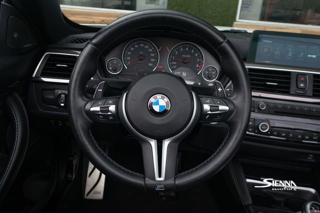 Used 2017 BMW M4 Convertible image 37