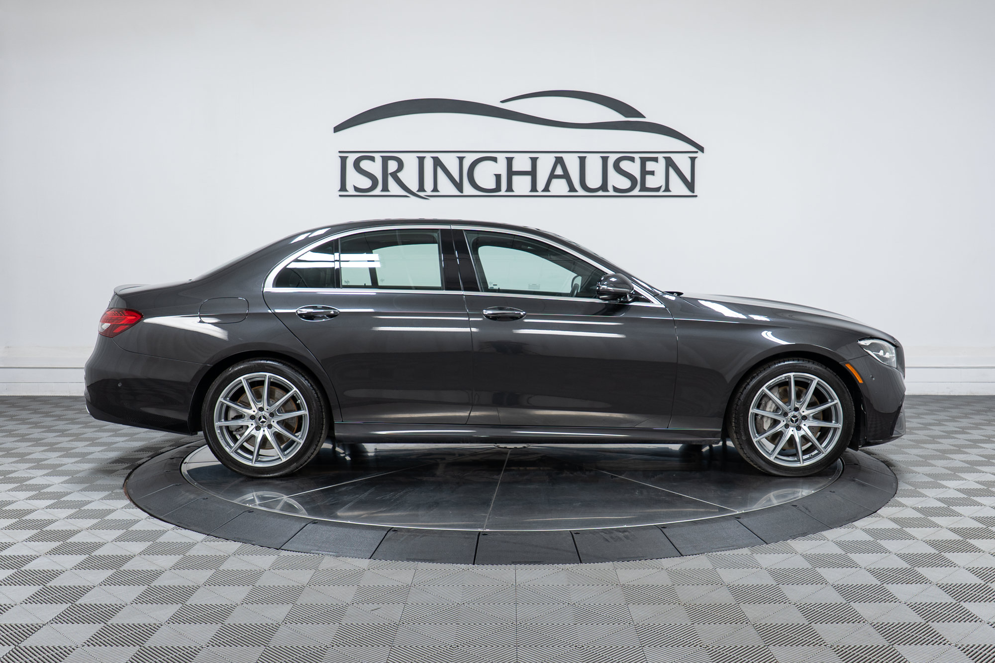 Certified 2023 Mercedes-Benz E 450 4MATIC Sedan image 4