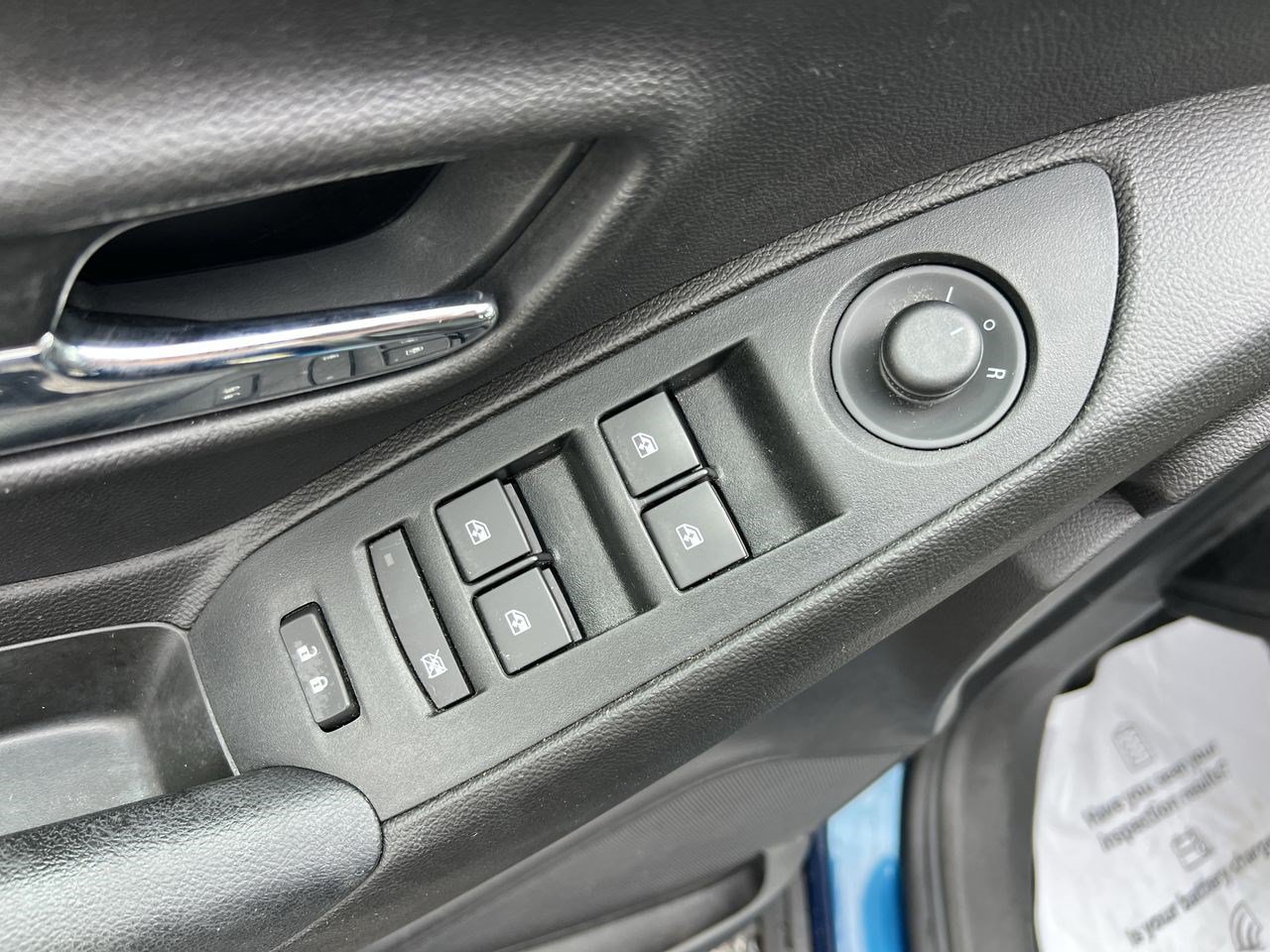 Used 2019 Chevrolet Trax LT w/ LT Convenience Package FWD image 15