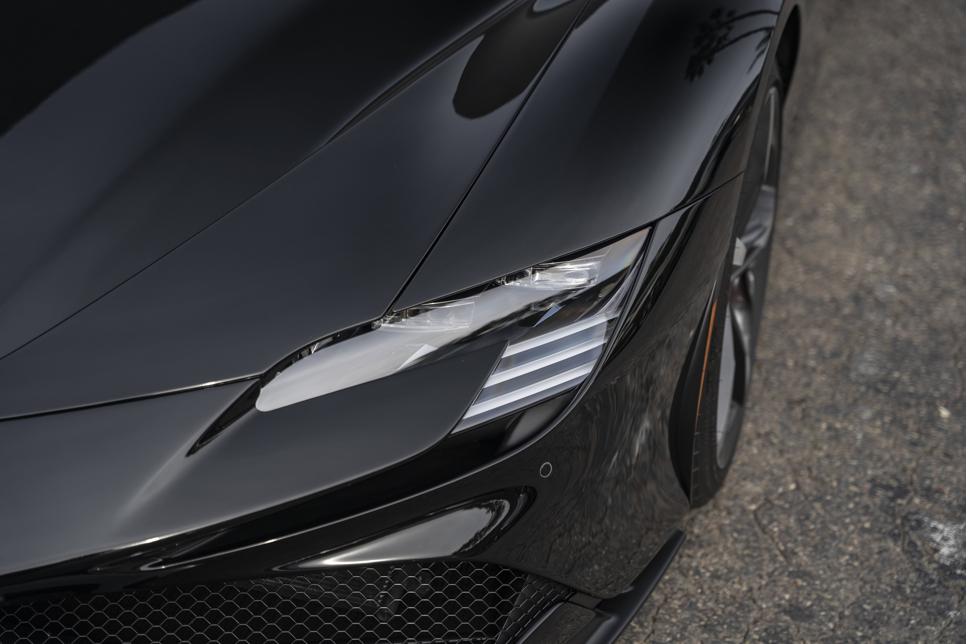 Certified 2025 Ferrari SF90 Spider image 21