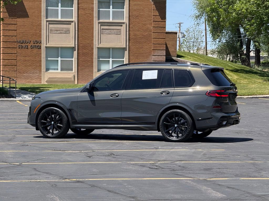Used 2025 BMW X7 xDrive40i w/ Executive Package AWD/4WD image 7