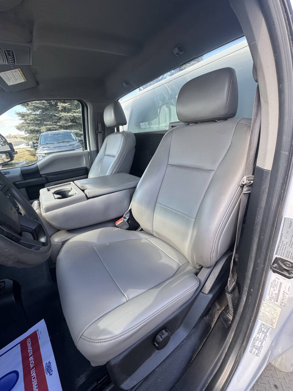 Used 2018 Ford F550 4x4 Regular Cab Super Duty image 40