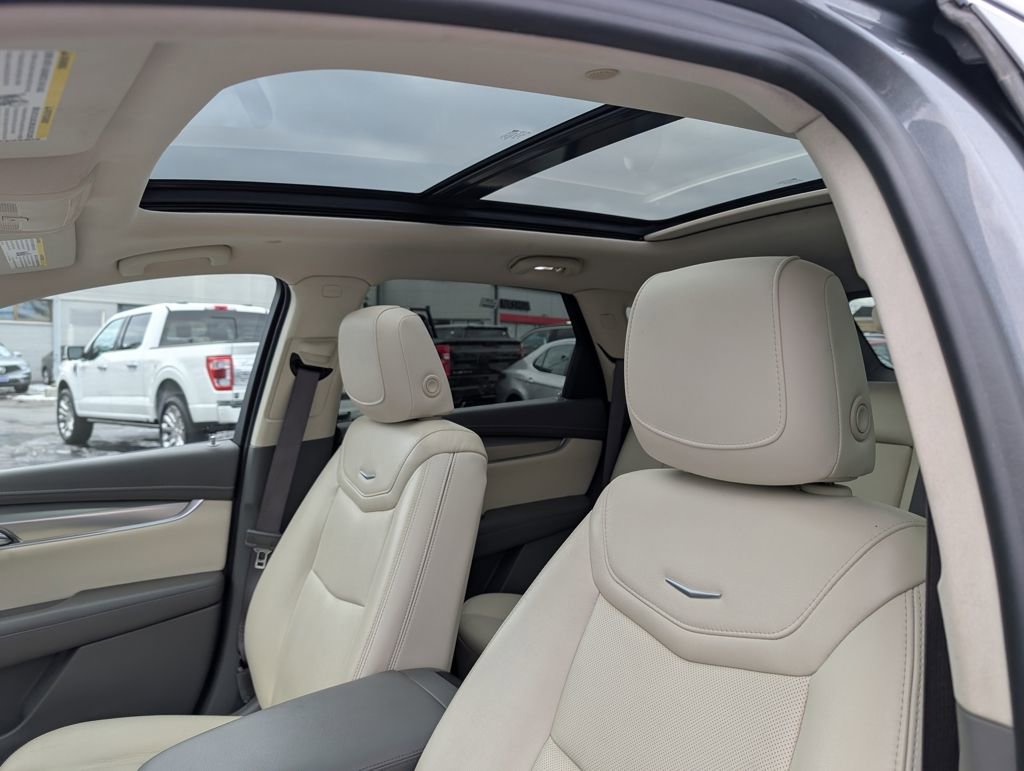 Used 2021 Cadillac XT5 Premium Luxury image 22