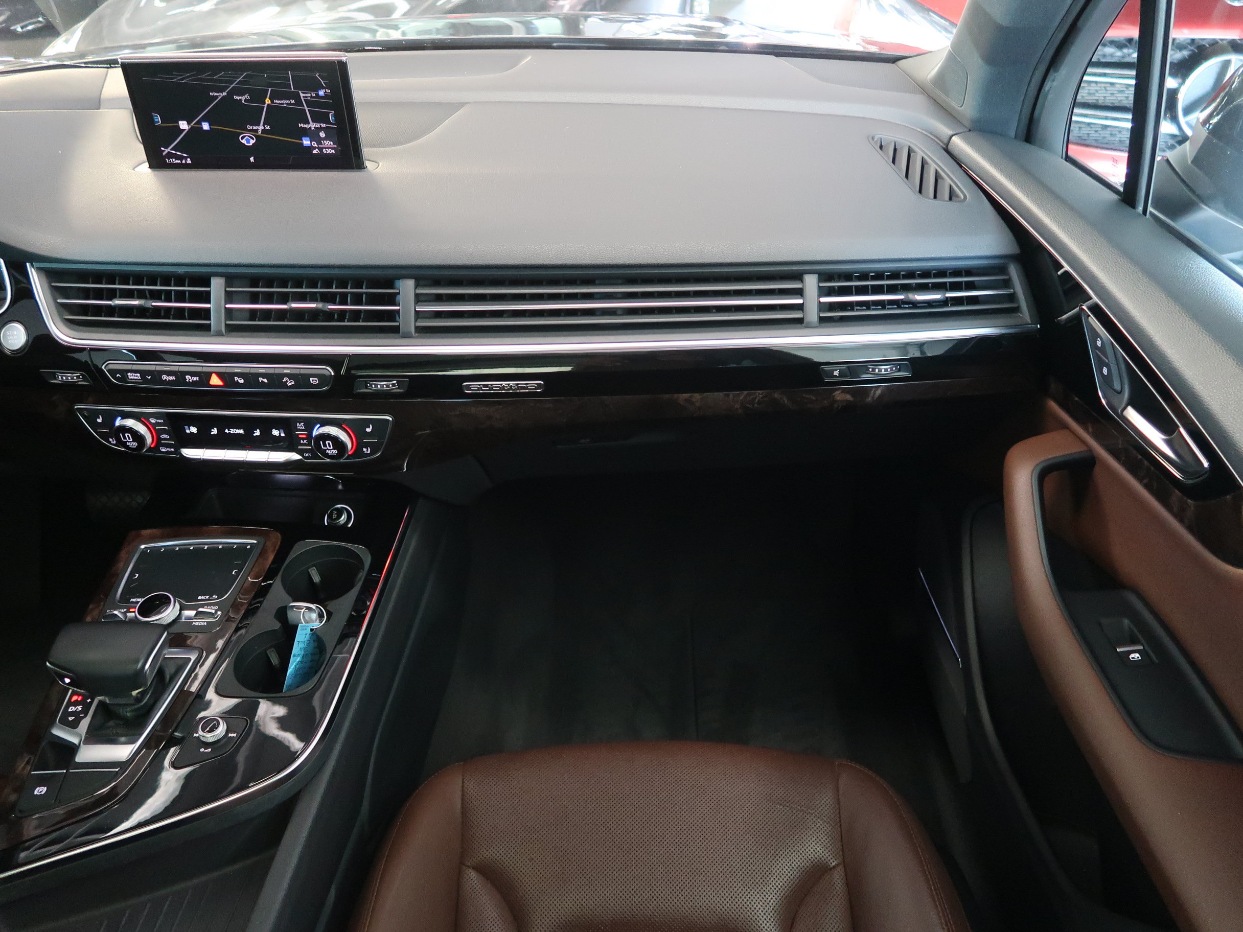 Used 2019 Audi Q7 3.0T Prestige AWD/4WD image 15