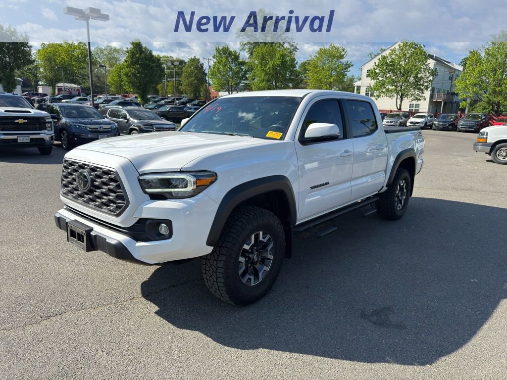 Used 2023 Toyota Tacoma TRD Off-Road image 1
