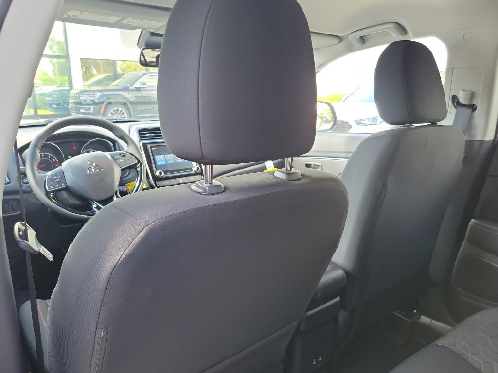 New 2027 Mitsubishi Outlander Sport LE AWD/4WD image 15