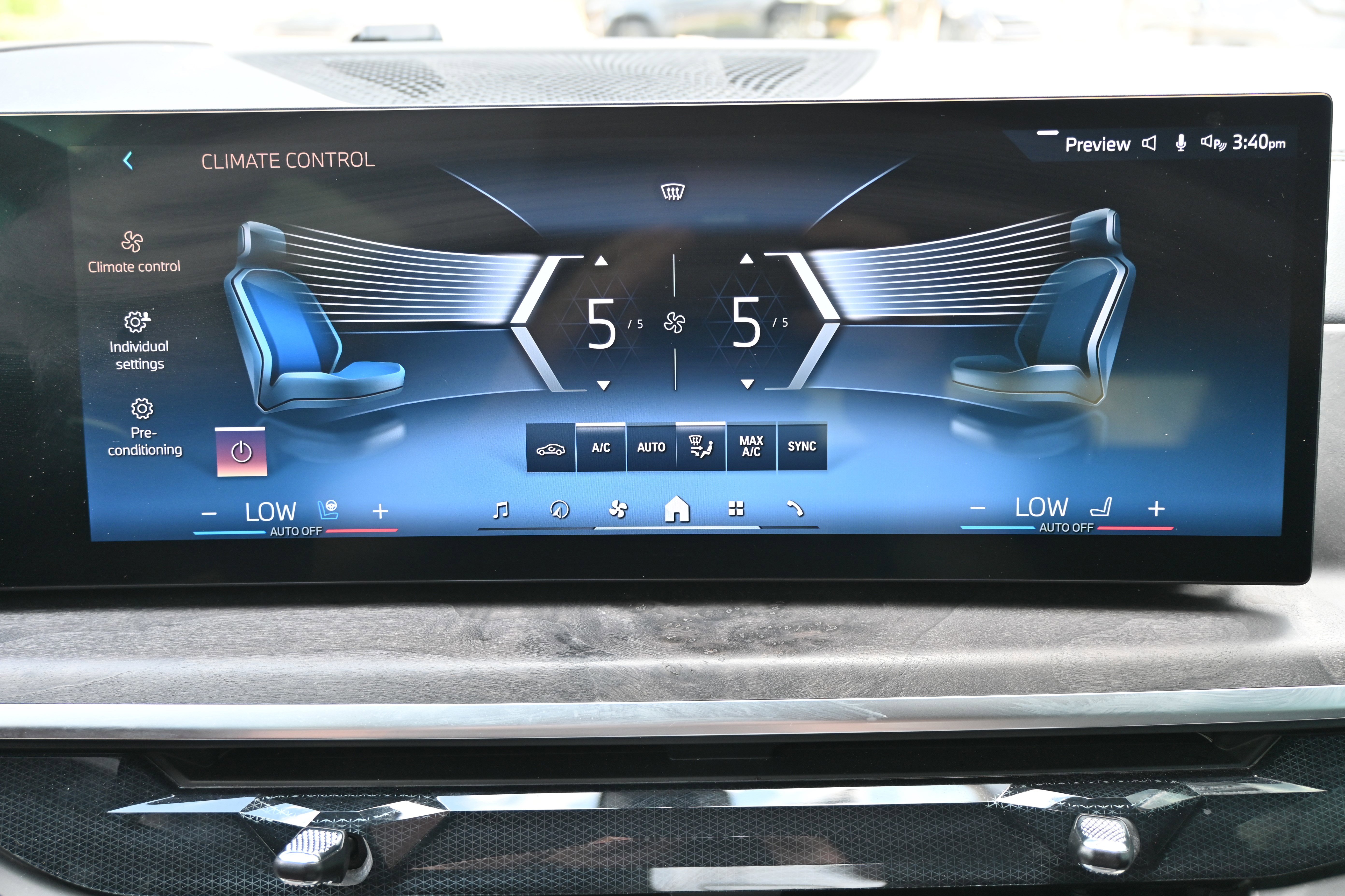 Used 2025 BMW X5 sDrive40i image 28