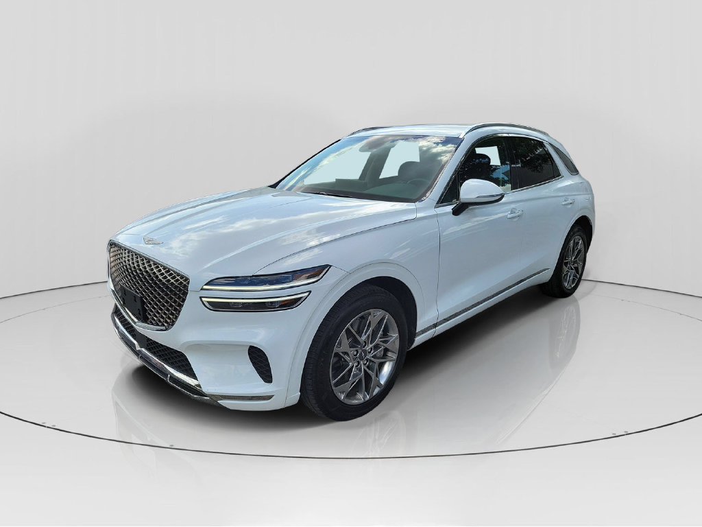 Used 2025 Genesis GV70 2.5T AWD/4WD image 3
